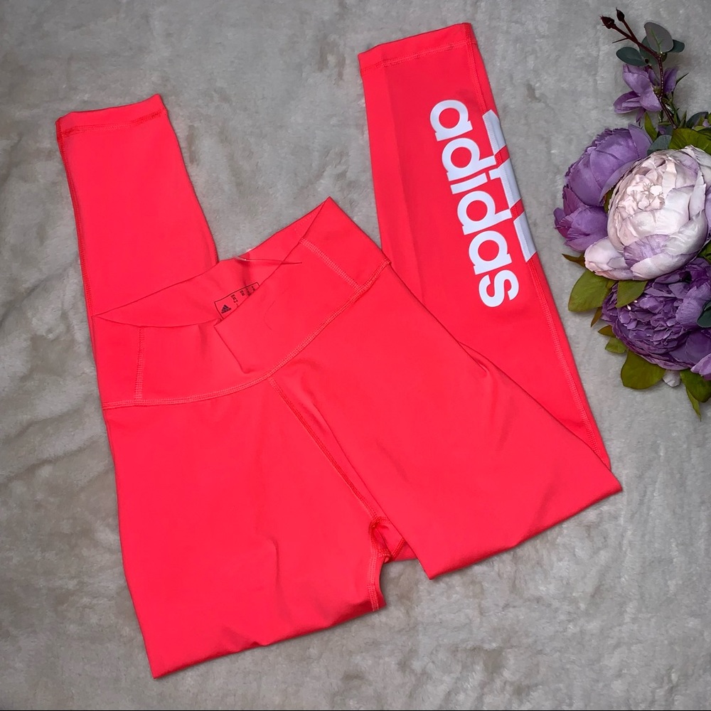 NWT Adidas Circuit Badge of Sport Tights